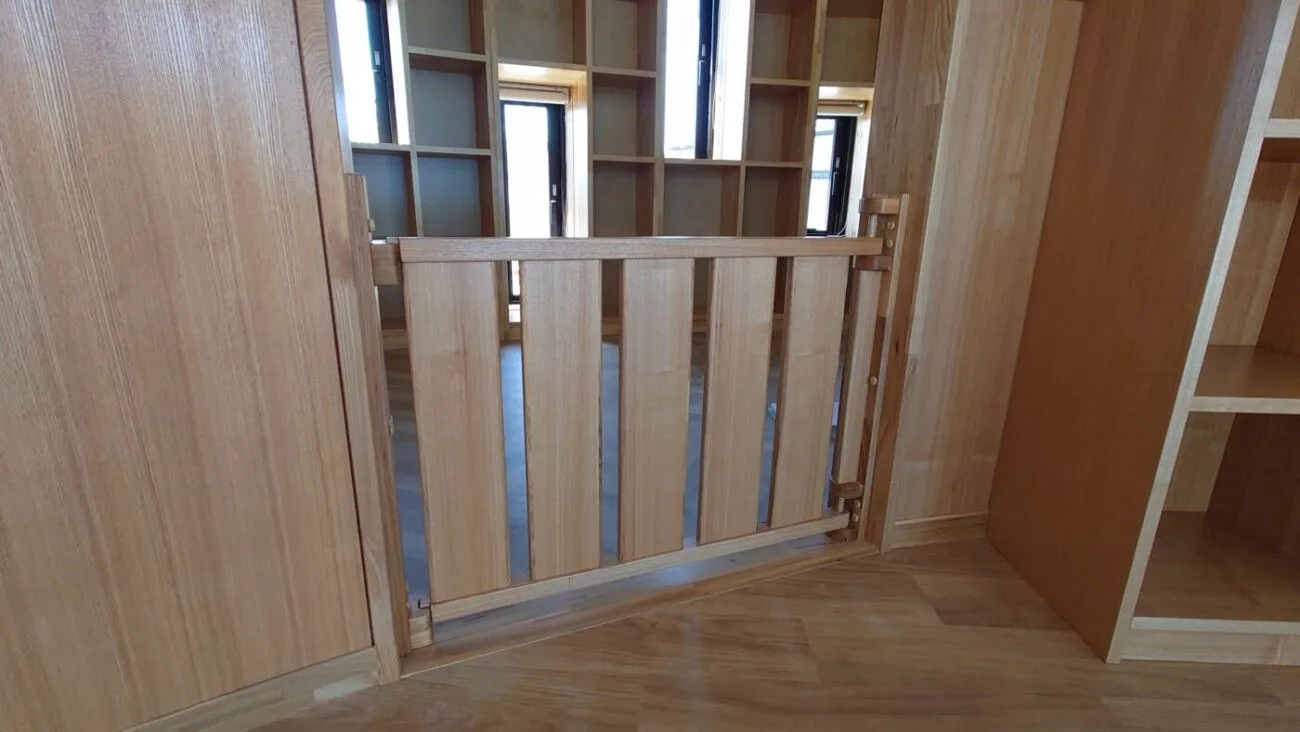 陽だまりの家保育園枠建具