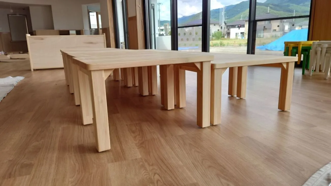 陽だまりの家保育園枠建具